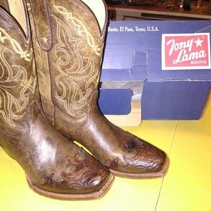 New with box Tony Lama boots...never worn.
